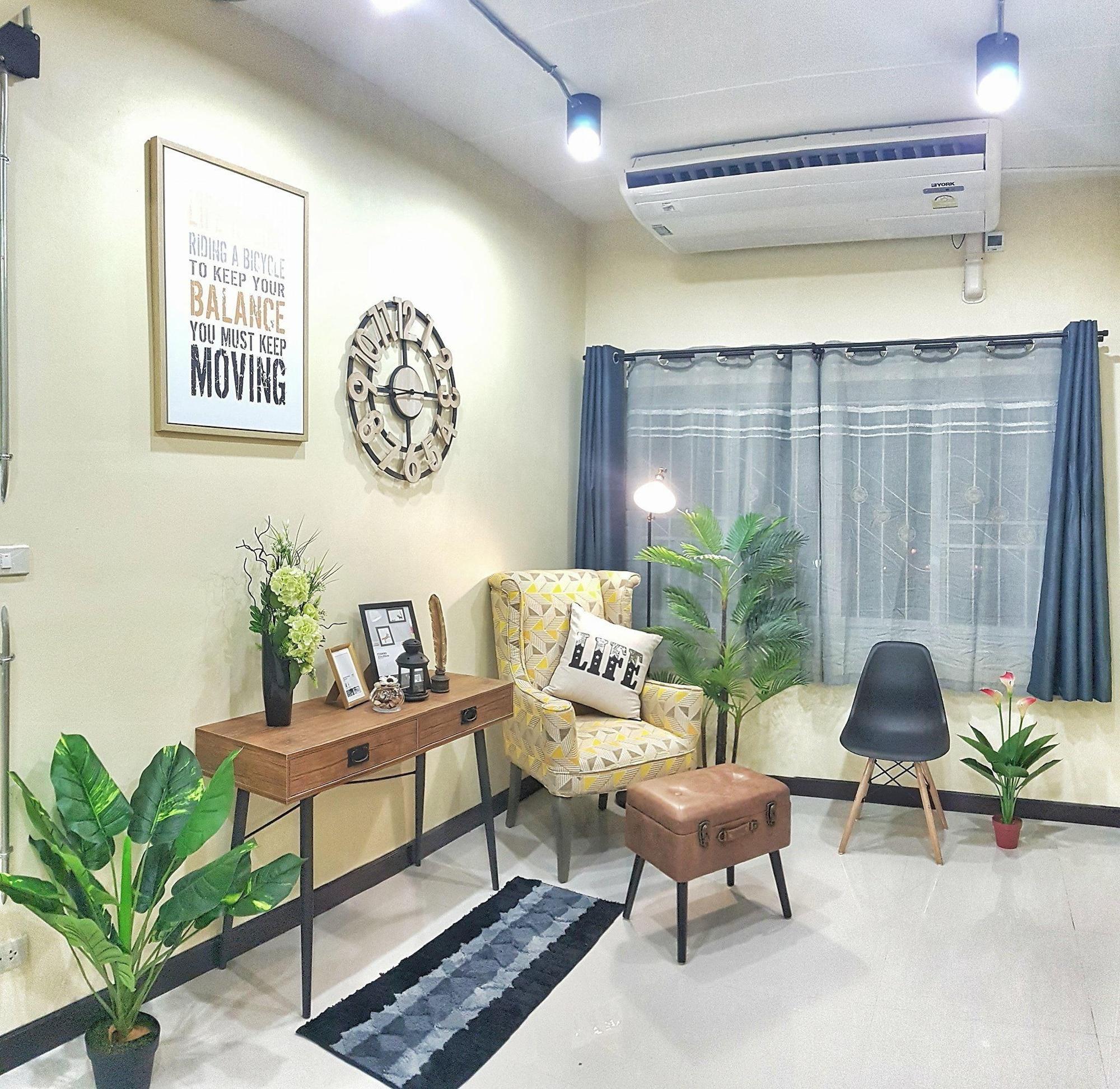 Post@Phrasing Private House Hotel Chiang Mai Ngoại thất bức ảnh